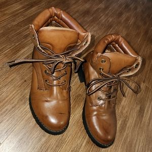 FOREVER21 Ankle Boots